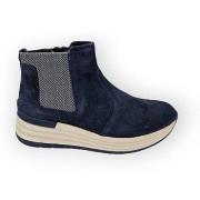 Sneakers TBS temarie