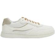 Lage Sneakers Geox Sneakers / Sport--H-U260LA0BU10