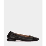 Ballerina's Pedro Miralles -