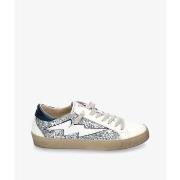 Lage Sneakers Corina M5041