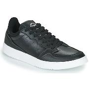 Lage Sneakers adidas SUPERCOURT