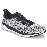 Baskets basses Under Armour CHARGED LIGHTNING 3