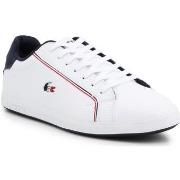 Baskets basses Lacoste 7-37SMA0022407