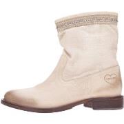 Boots Twin Set -