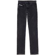 Jeans Diesel 2015 BABHILA Z870G-02