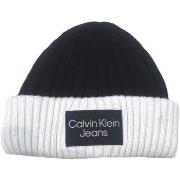 Bonnet Calvin Klein Jeans -