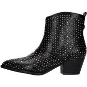 Bottines Guess FL7BOYPEL10