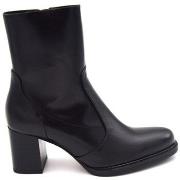 Boots Muratti robertot