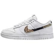 Baskets basses Nike DUNK LO SE LEOPARD