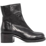 Boots Moma 72303C