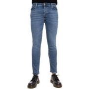 Jeans Teleria Zed MARKE12AF978