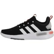 Chaussures adidas Racer tr23