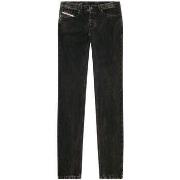 Jeans Diesel 2023 D-FINITIVE 068HN-01