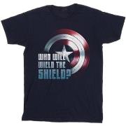 T-shirt Marvel Wield The Shield