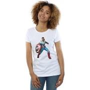 T-shirt Marvel Falcon Is Captain America