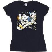 T-shirt Disney Reading In Space