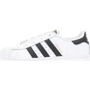 Baskets adidas EG4958