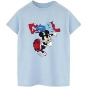 T-shirt Disney Mickey Mouse Goal Striker Pose