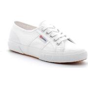 Baskets Superga Tennis basse à lacet pour adulte 2750 CLASSIC