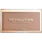 Blush &amp; poudres Makeup Revolution Poudre Compacte Matte Base - P07