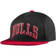 Casquette adidas NBA Mesh Bulls