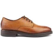 Derbies Base London Tatra Chaussures À Lacets