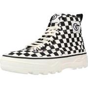 Baskets Vans UA SENTRY WC