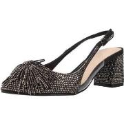 Chaussures escarpins Menbur 24411M