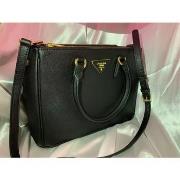 Sac à main Prada Prada Galleria Crossbody Large Black Leather