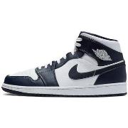 Baskets Nike Air Jordan 1 Mid White Metallic Gold Obsidian