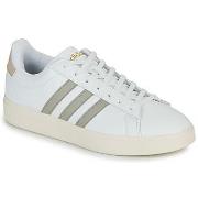 Baskets basses adidas GRAND COURT 2.0