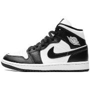 Baskets Nike Air Jordan 1 Mid Panda