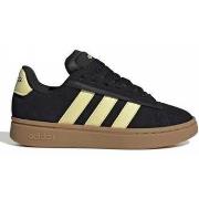 Baskets adidas Grand court alpha 00s