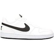 Baskets basses Nike -