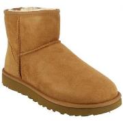 Boots UGG classic mini