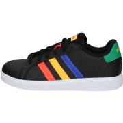 Baskets adidas HP8909