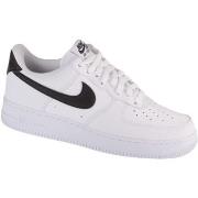 Baskets basses Nike Air Force 1 07