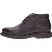 Boots CallagHan -