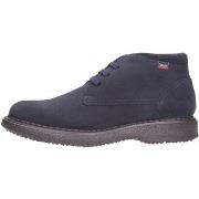 Boots CallagHan -