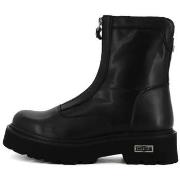 Boots Cult -