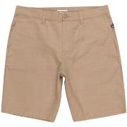 Short Quiksilver Davis 19"