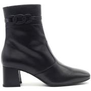 Boots NeroGiardini stivaletto in pelle