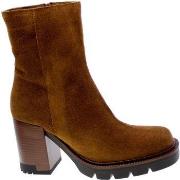 Boots Tsakiris Mallas 143326