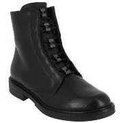 Boots Mjus t81205