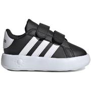 Chaussures enfant adidas -