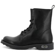 Boots Cult -