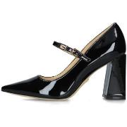 Chaussures escarpins Guess FLFBRRPAF08