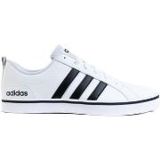 Baskets basses adidas VS Pace