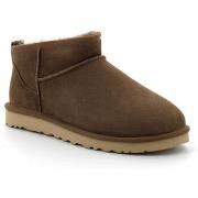 Boots UGG Botte pour homme Classic Ultra Mini