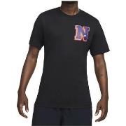 T-shirt Nike FV3772 010